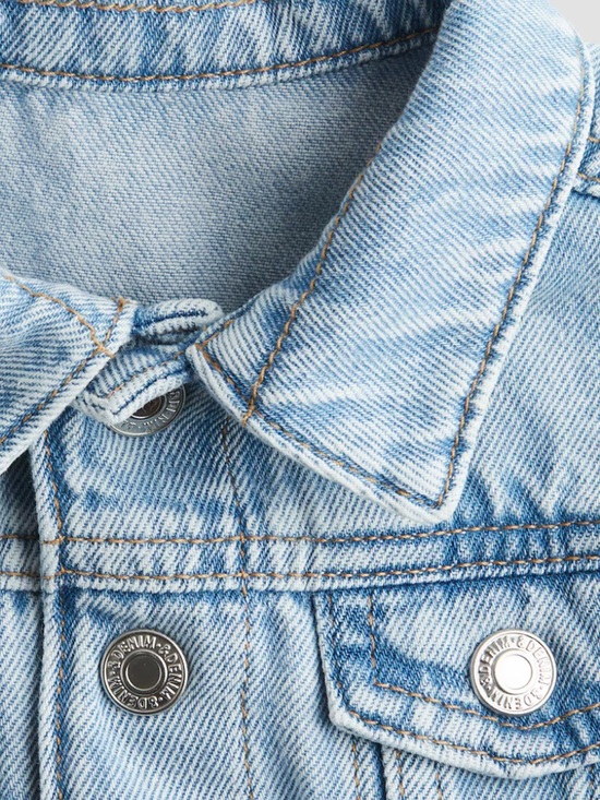 H & M Classic Lt Blue Denim Silver Snap Close Fold Collar Trucker Jean Jacket - Picture 4 of 13